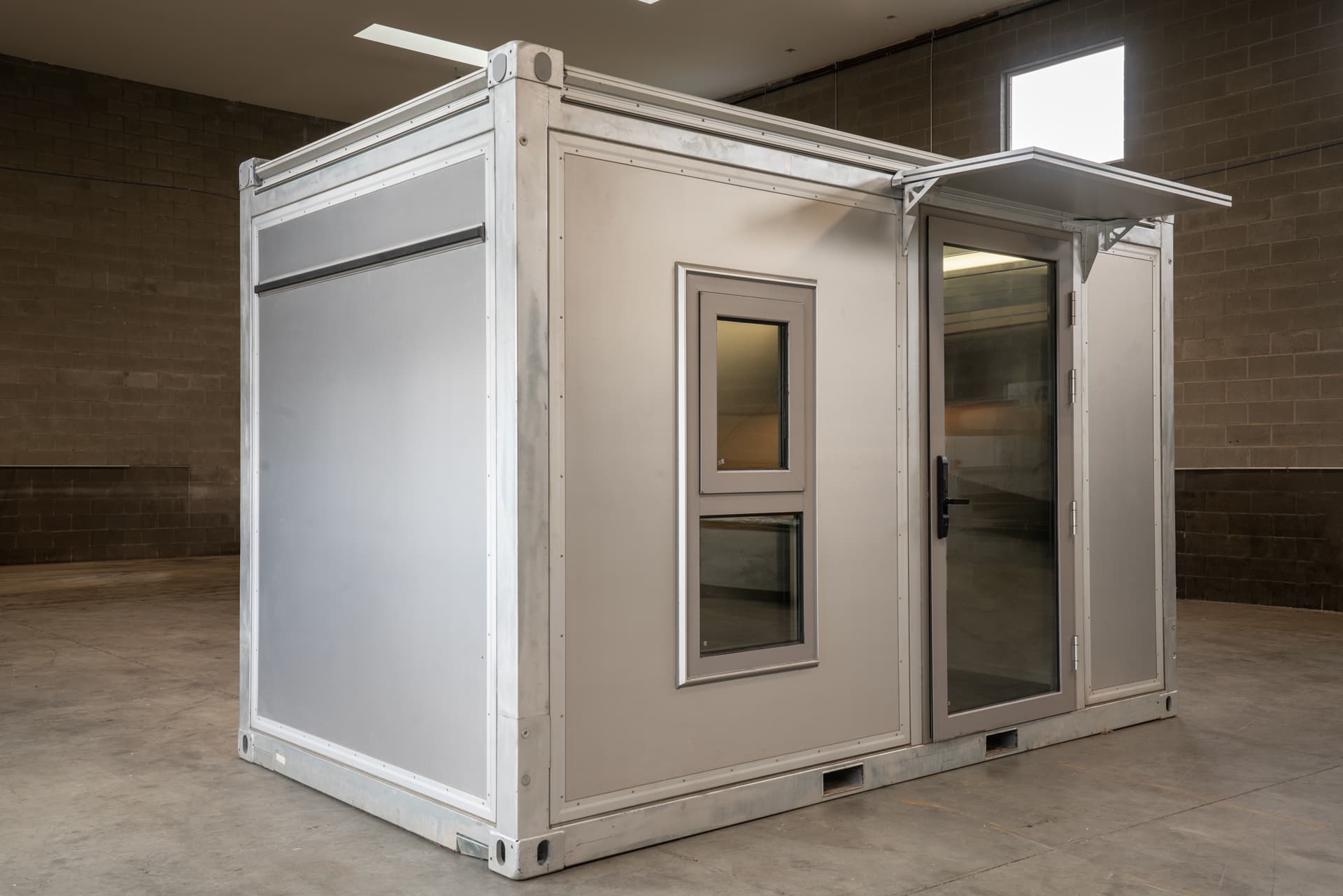 Side View of GM13HD-S Studio Shed