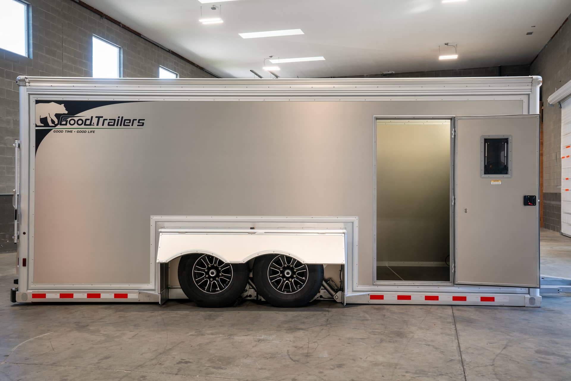 GT19AL Medium Duty Trailer