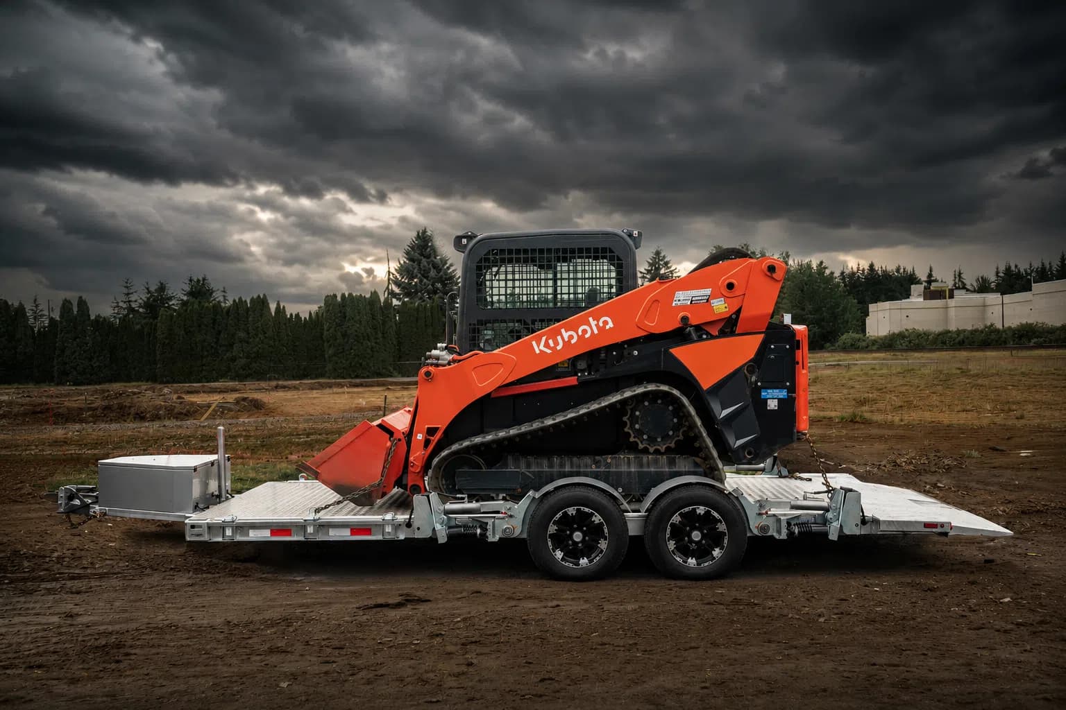 Best Trailer for Kubota Equipment: Towing, Weight, & Length Guide