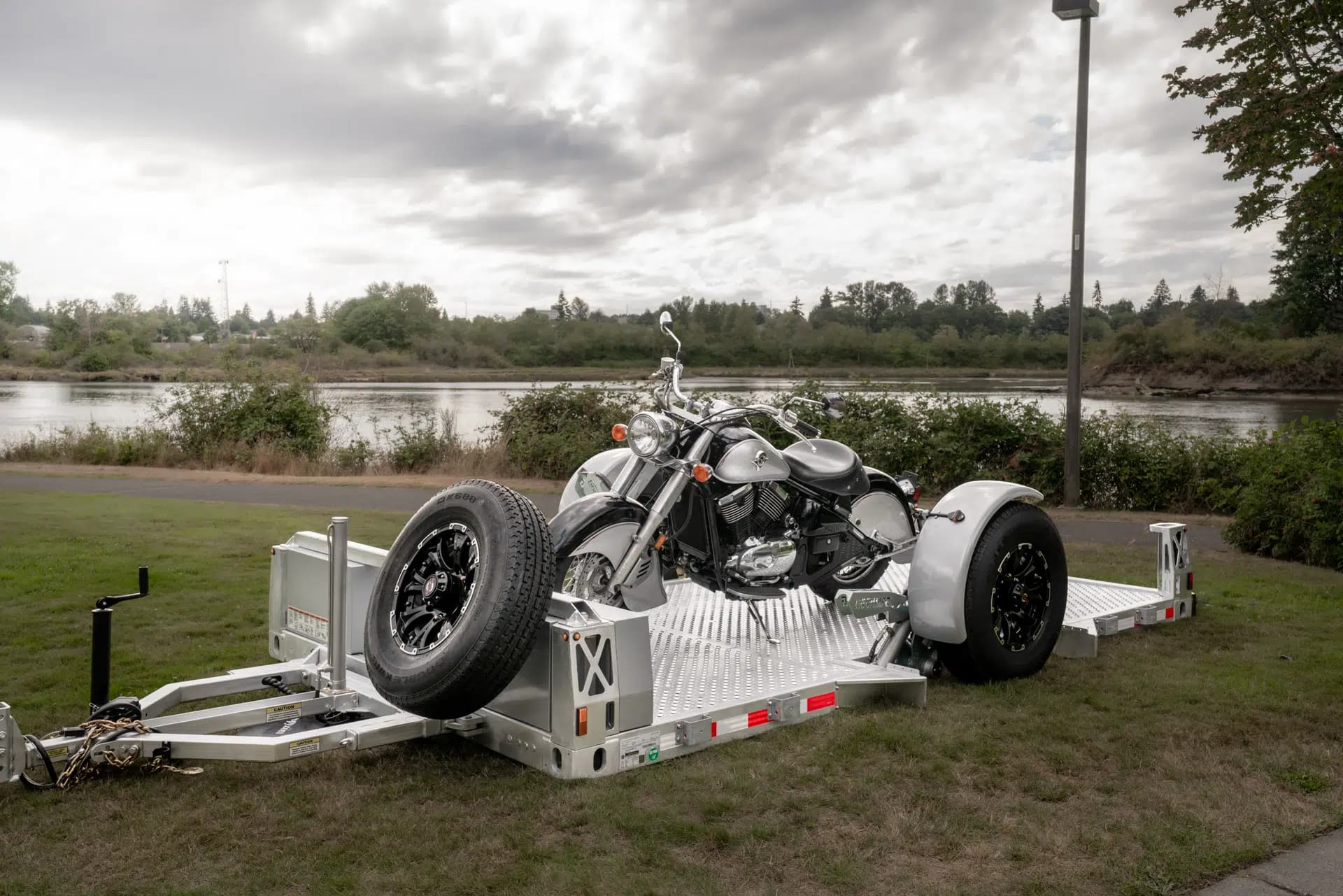 Choosing the Best Motorcycle Trailer: Drop Deck Advantages